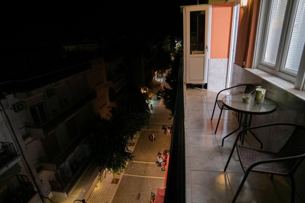 Downtown Comfy Apartment Edessa Exterior photo